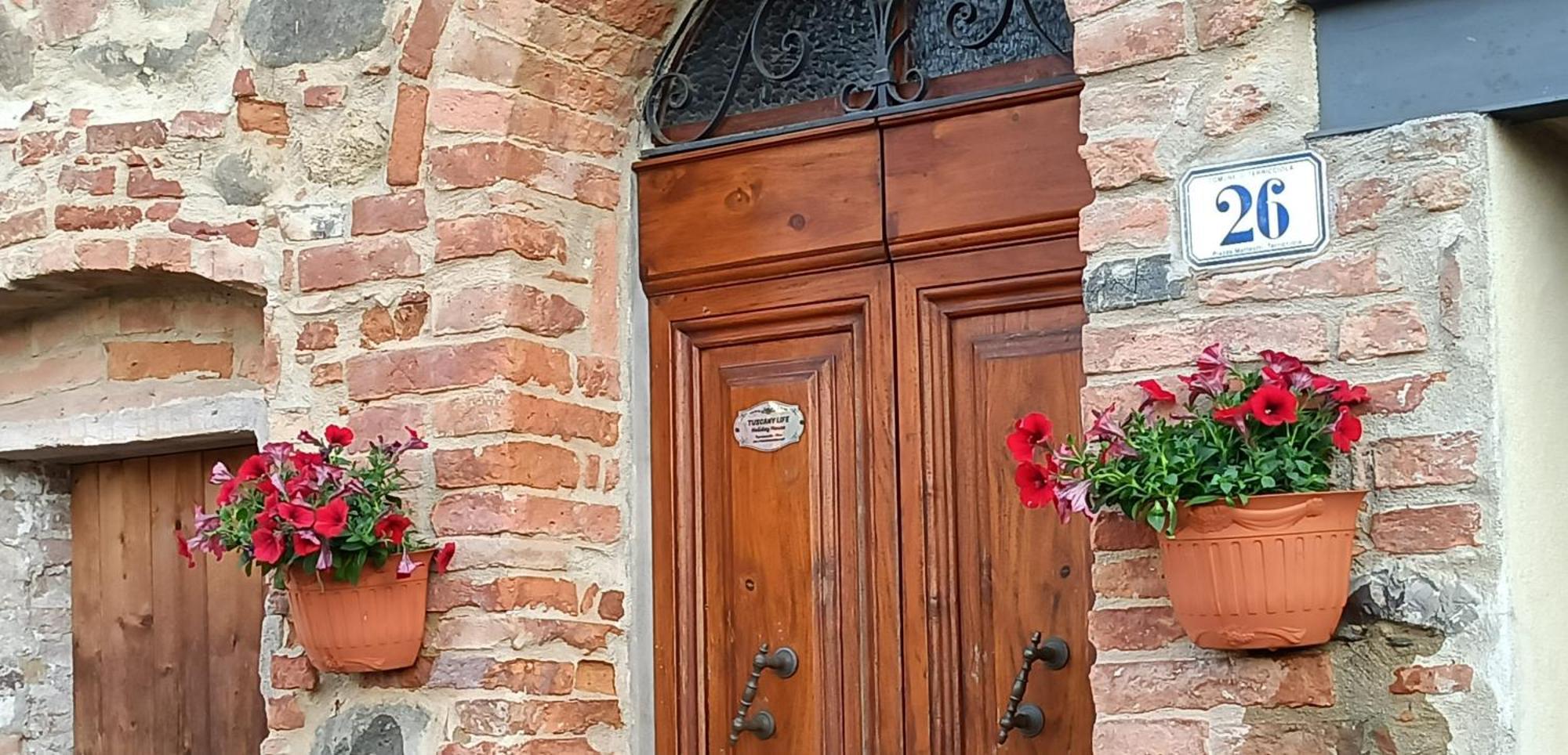 Tuscany Life Terricciola المظهر الخارجي الصورة