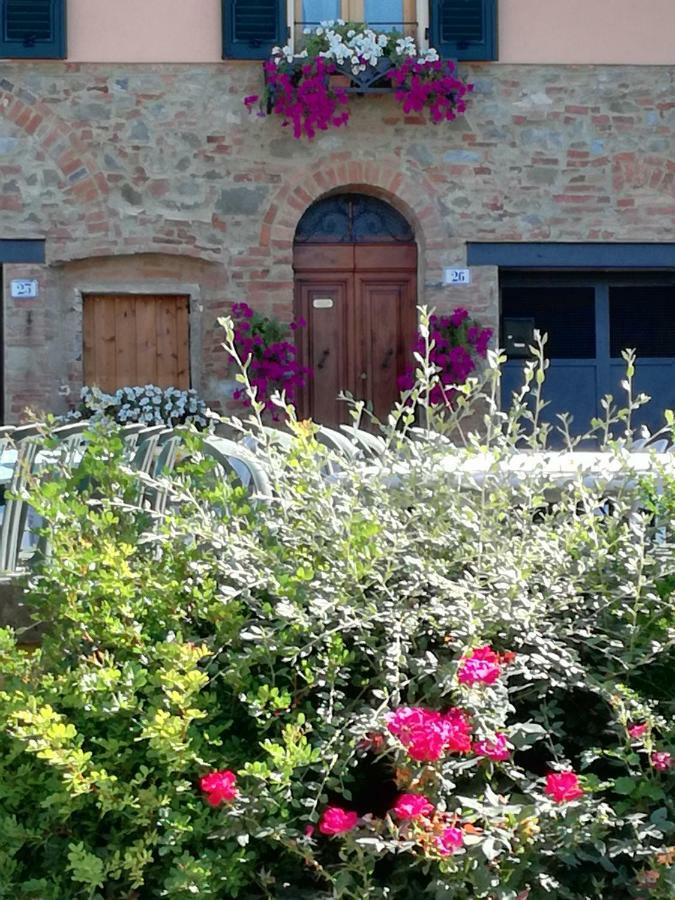 Tuscany Life Terricciola المظهر الخارجي الصورة